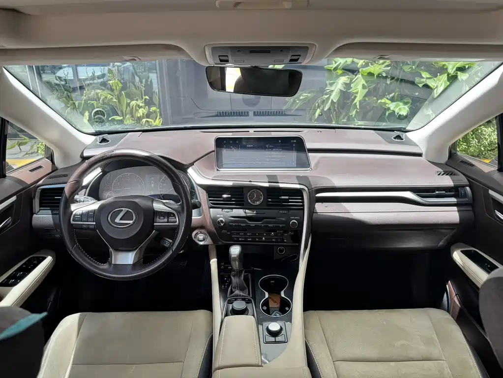 Lexus RX 2020 300 2WD Elite Edition National VI купить на сайте DeffCars