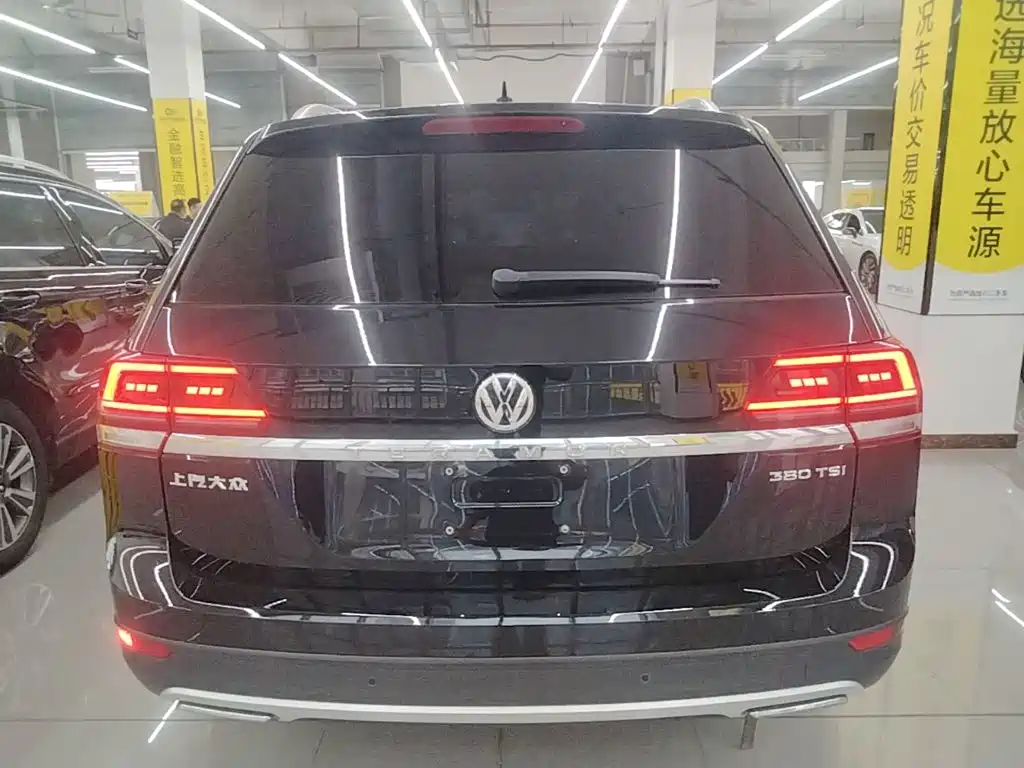 Touron 2020 facelift 380TSI four-wheel drive comfort version купить на сайте DeffCars
