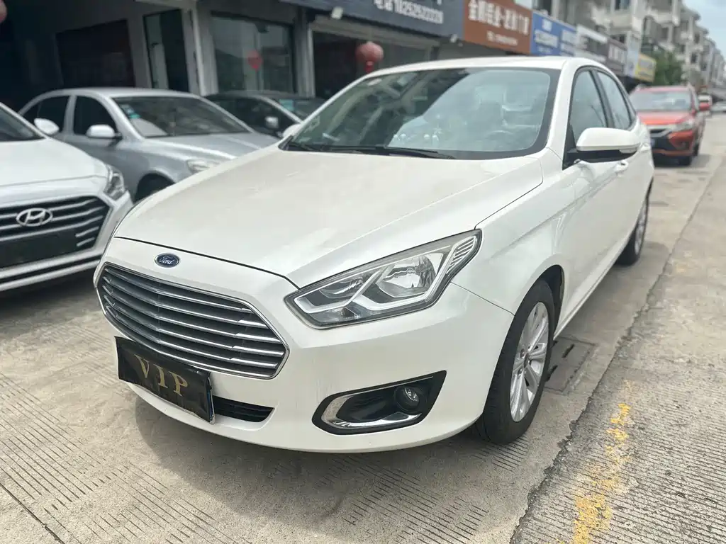 Escort 2015款 1.5L 自动时尚型 купить на сайте DeffCars