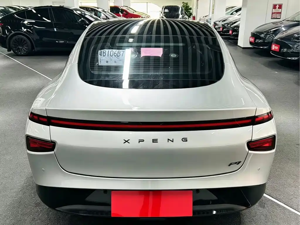 Xpeng P7 2021 480E купить на сайте DeffCars