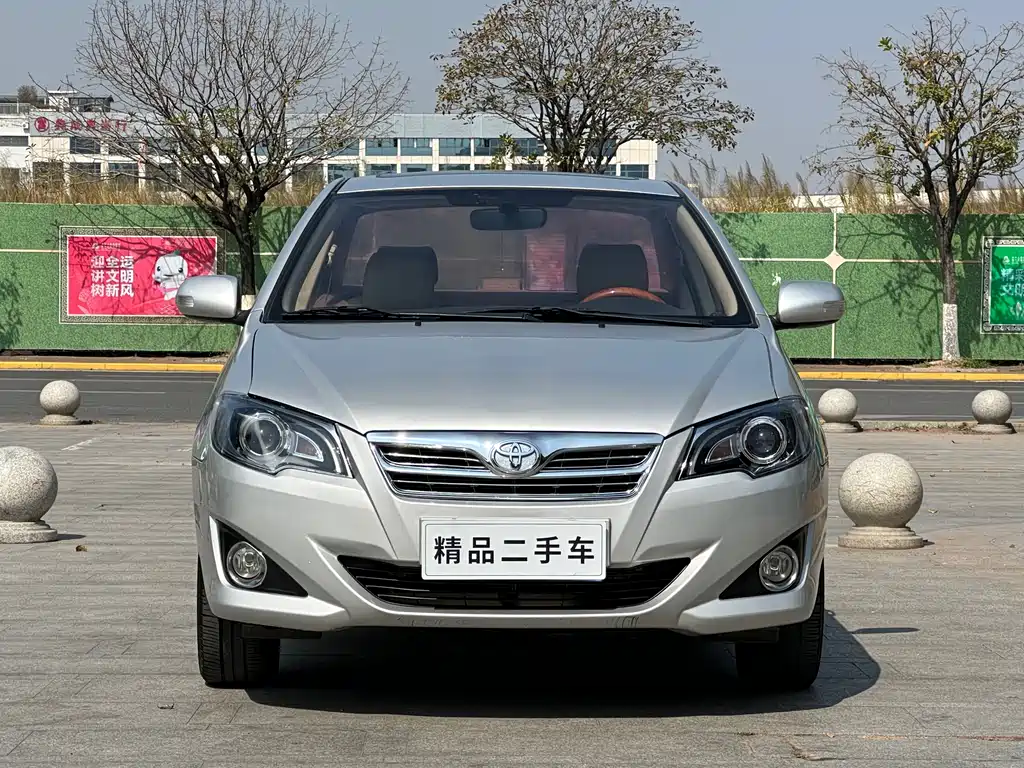 Corolla 2013 1.6L automatic luxury version купить на сайте DeffCars