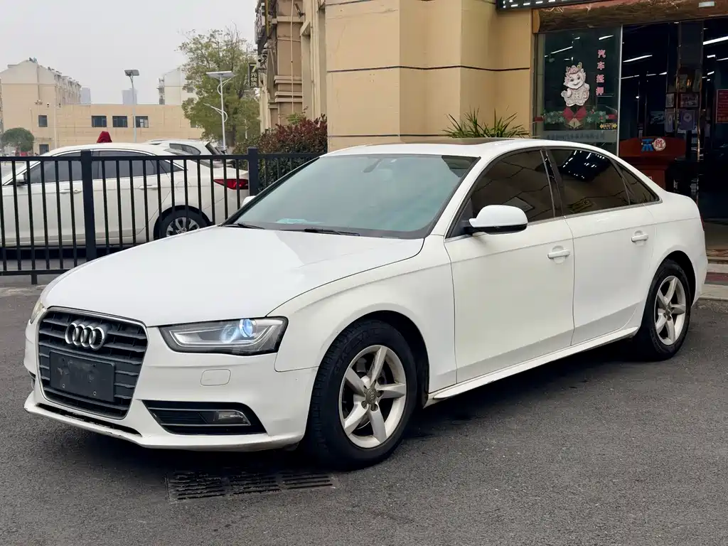 Audi A4L 2016 30 TFSI Collector's Edition Automatic Comfort Type купить на сайте DeffCars