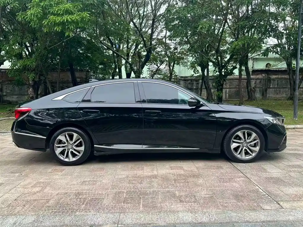 Yingshipai 2019 260TURBO Elegant Edition National VI купить на сайте DeffCars
