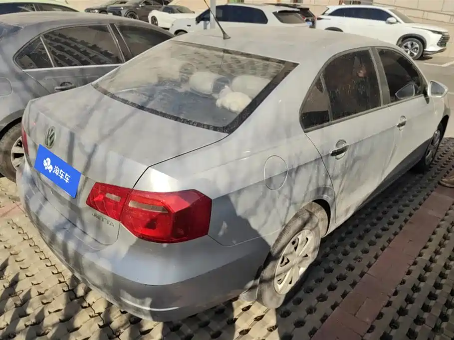 Jetta 2013 1.6L manual fashion model купить на сайте DeffCars