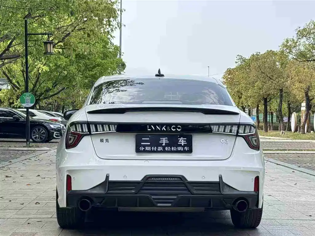 Lynk & Co 03 2018 1.5TD DCT Powerful Edition National V купить на сайте DeffCars