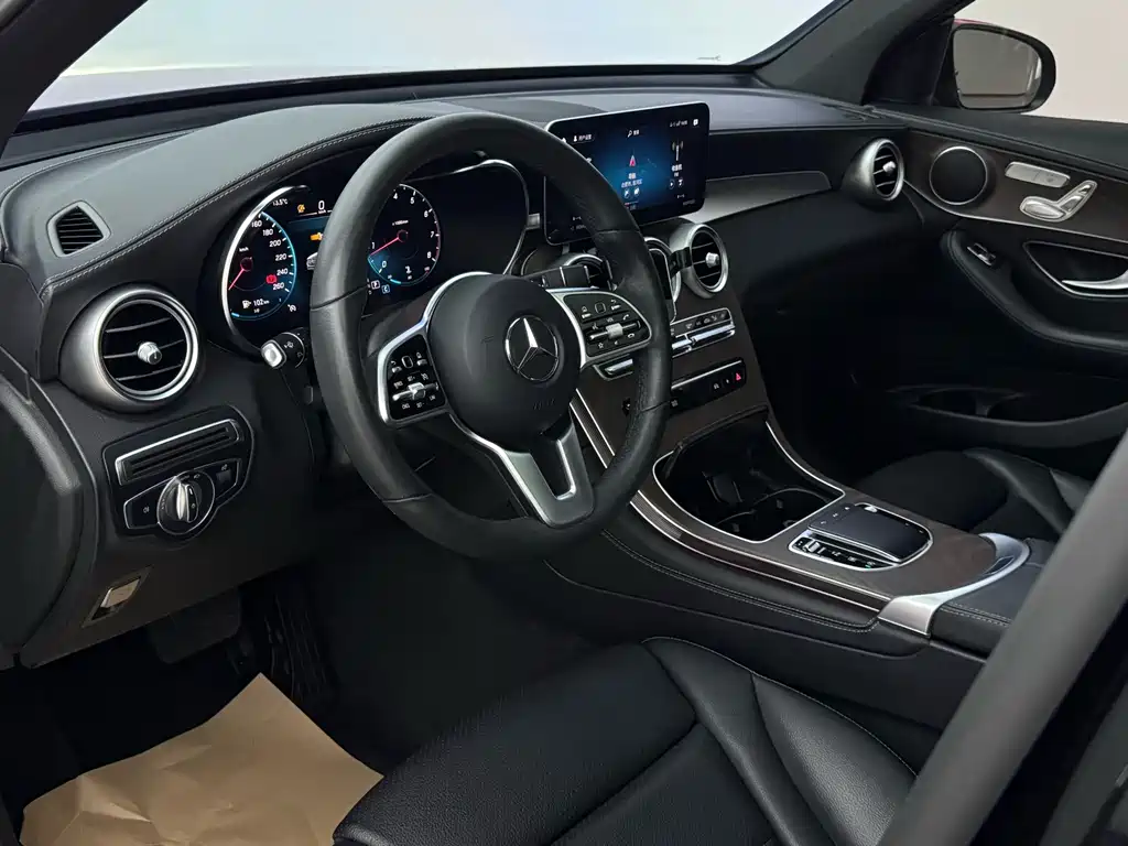 Mercedes-Benz GLC 2021 GLC 300 L 4MATIC Dynamic купить на сайте DeffCars