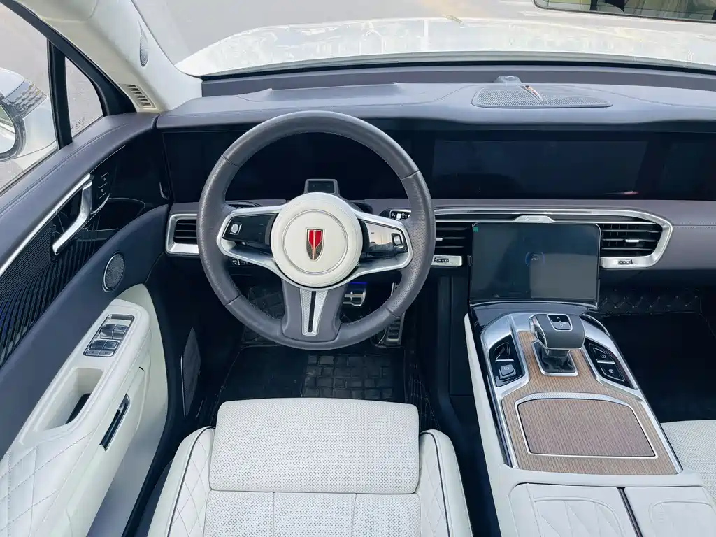 Hongqi E-HS9 2022 model 660km flag collar version four seats купить на сайте DeffCars