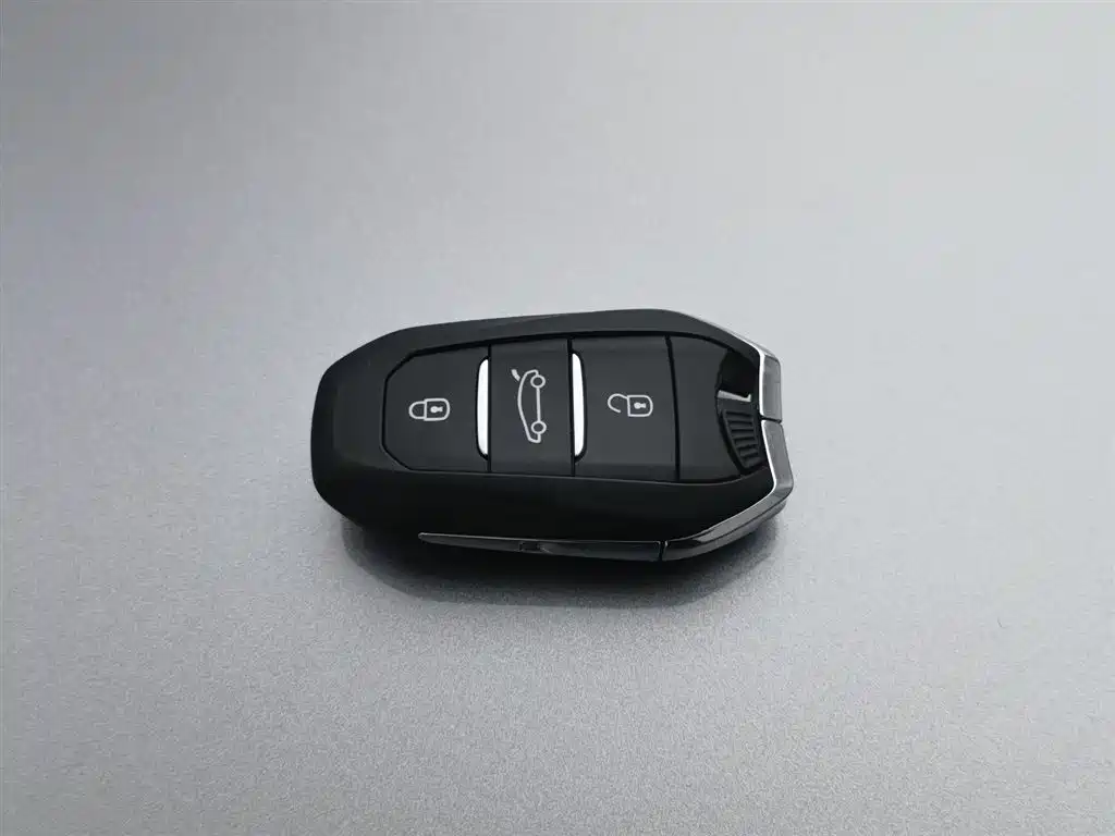 Peugeot 408 2024 Model 360THP Lululu Model Latu Version купить на сайте DeffCars