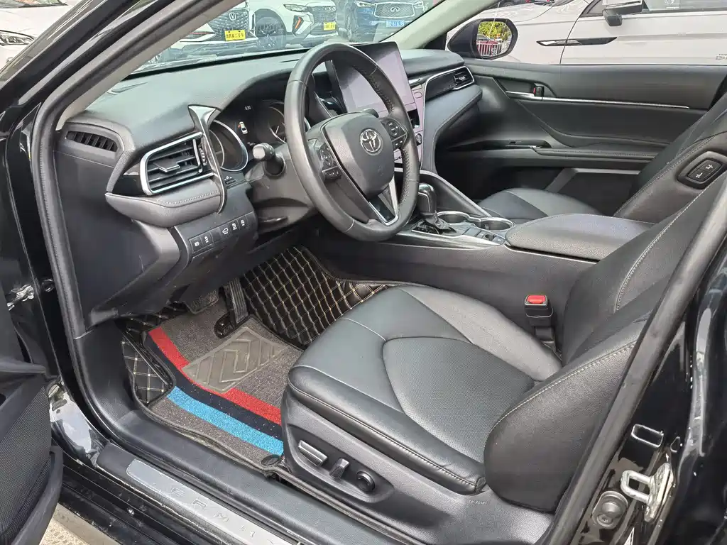 Camry 2021 2.0G Deluxe Edition купить на сайте DeffCars