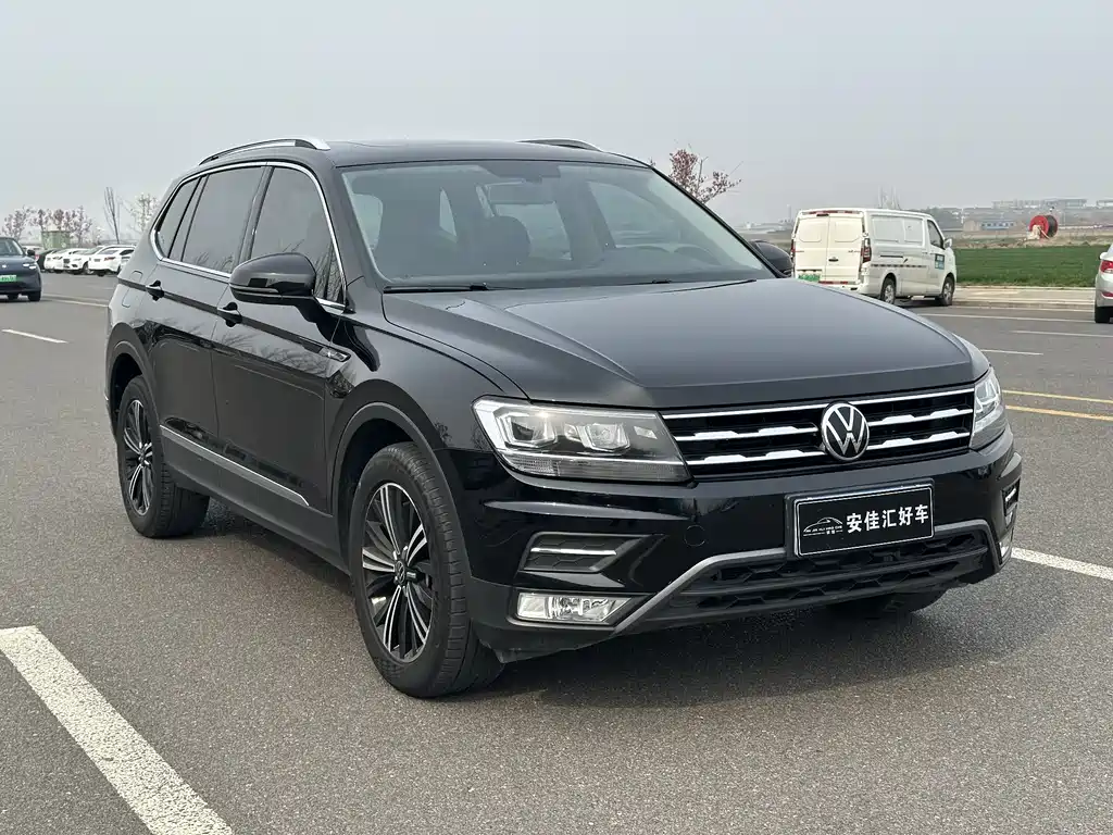 Tiguan L 2021 330TSI automatic two-wheel drive smart version купить на сайте DeffCars