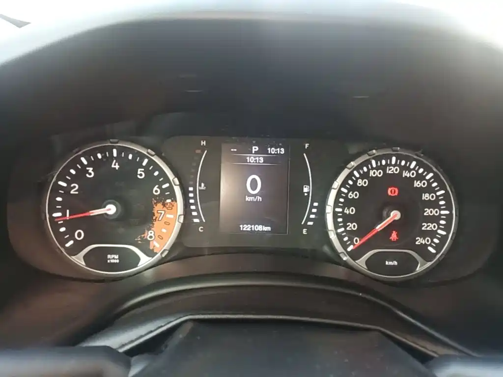 Renegade 2017 180T Automatic High Energy Edition купить на сайте DeffCars