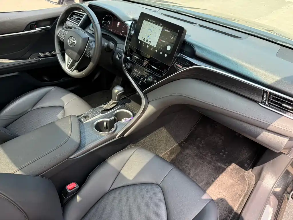Camry 2021 2.5G Deluxe Edition купить на сайте DeffCars