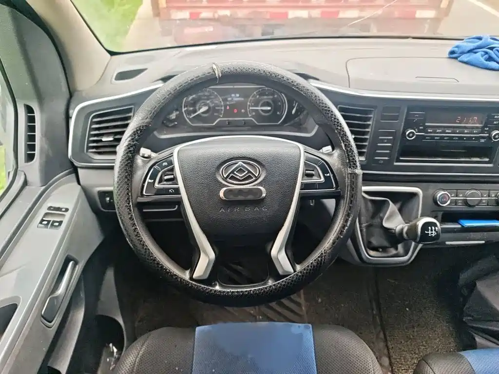 Xintu V80 2023 model 2.0T manual classic Aoyuntong long axis mid-top 6/7/8/9 seats купить на сайте DeffCars