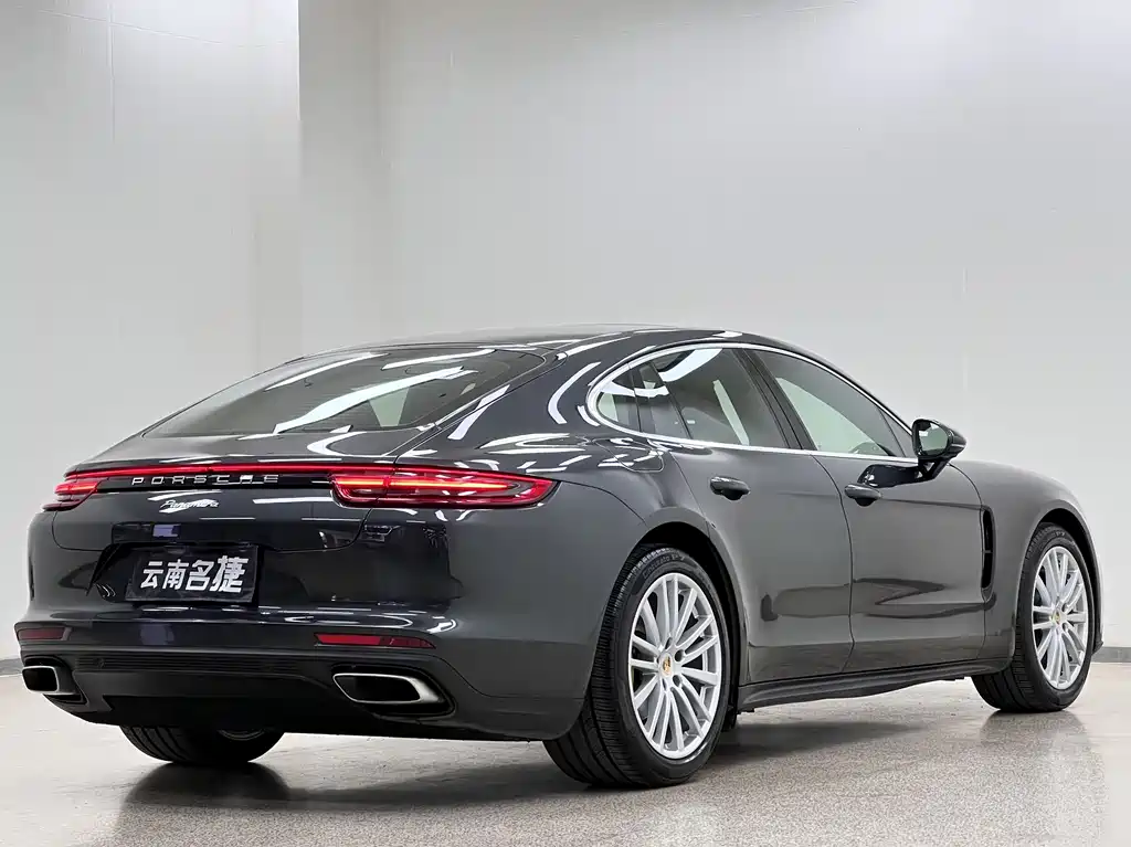 Panamera 2017 Panamera 3.0T купить на сайте DeffCars