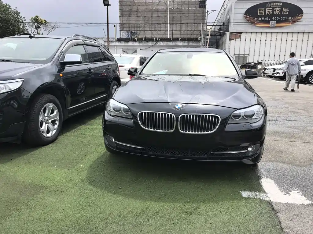 BMW 5 Series 2012 530Li Leading Model купить на сайте DeffCars