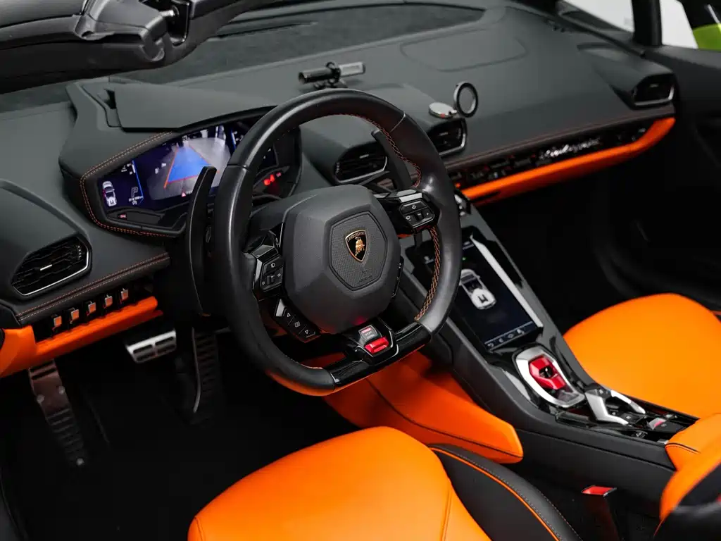 Huracán 2020 Huracán EVO RWD Spyder купить на сайте DeffCars