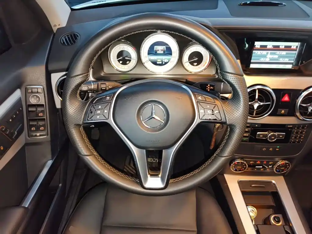 Mercedes-Benz GLK-Class 2014 GLK 260 4MATIC Dynamic купить на сайте DeffCars