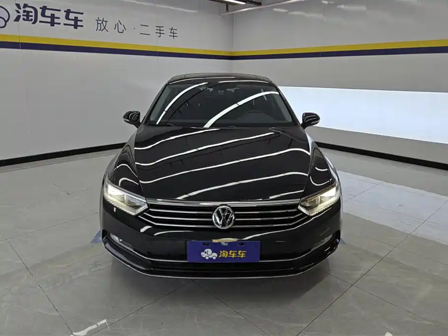 Magotan 2019 330TSI DSG luxury model National VI купить на сайте DeffCars