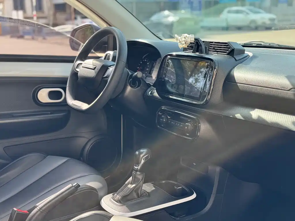 CLEVER 2022 311km Yuanqi Bobo Edition купить на сайте DeffCars