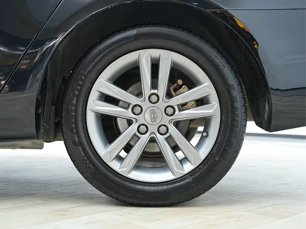 Emgrand 2017 Sedan Million Model 1.5L CVT Luxury Model купить на сайте DeffCars
