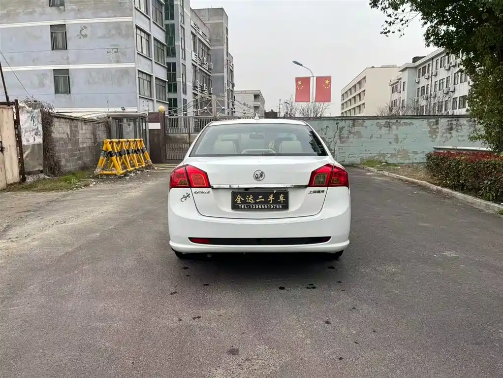 Excelle 2015 1.5L Manual Classic купить на сайте DeffCars