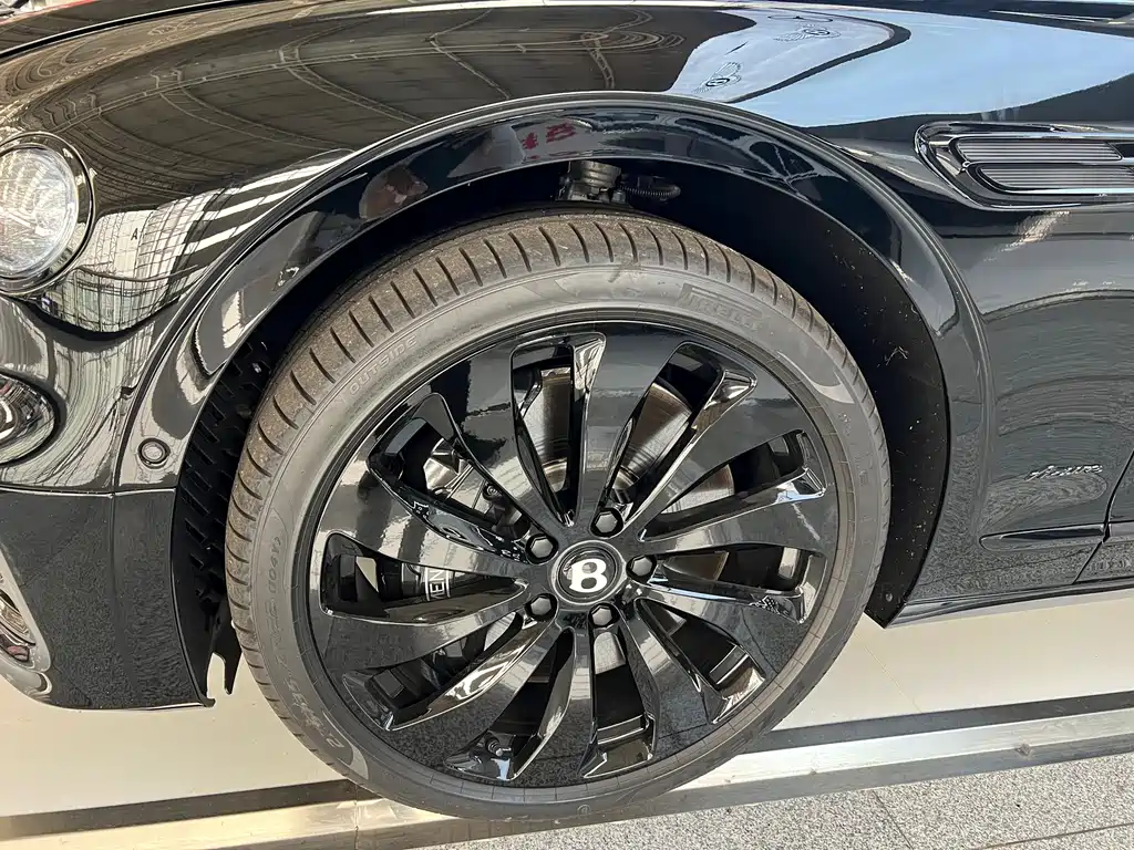 Flying Spur 2024 4.0T V8 S купить на сайте DeffCars
