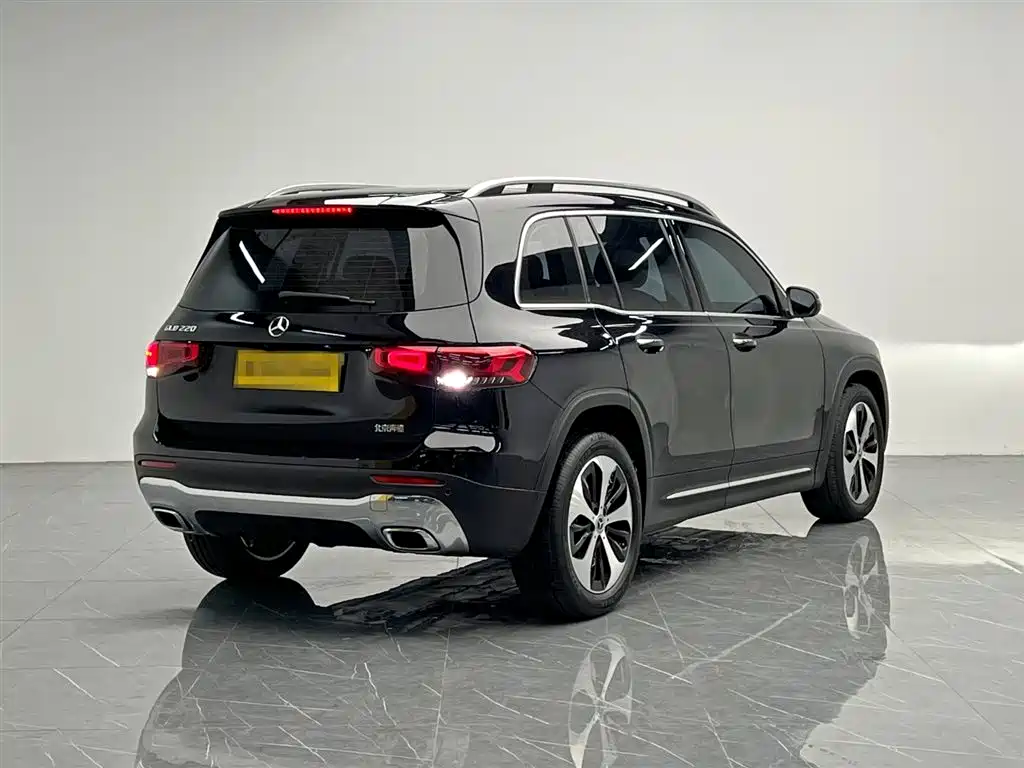 Mercedes-Benz GLB 2023 GLB 220 Fashion Model купить на сайте DeffCars