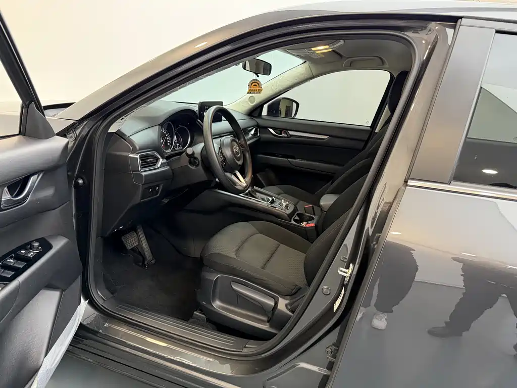 Mazda CX-5 2022 2.0L automatic two-wheel drive smart model купить на сайте DeffCars
