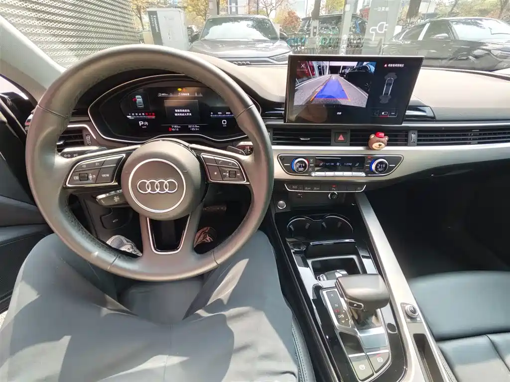 Audi A5 imported 2024 Sportback 40 TFSI fashionable and dynamic купить на сайте DeffCars