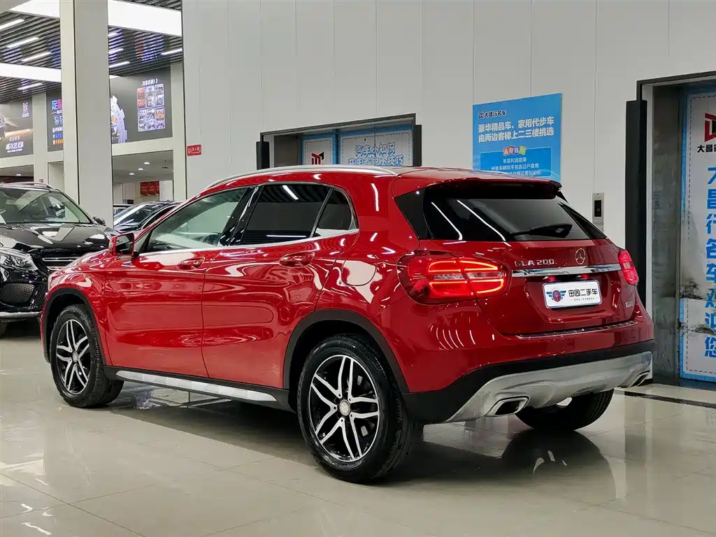 Mercedes-Benz GLA 2016 GLA 200 Fashion Model купить на сайте DeffCars