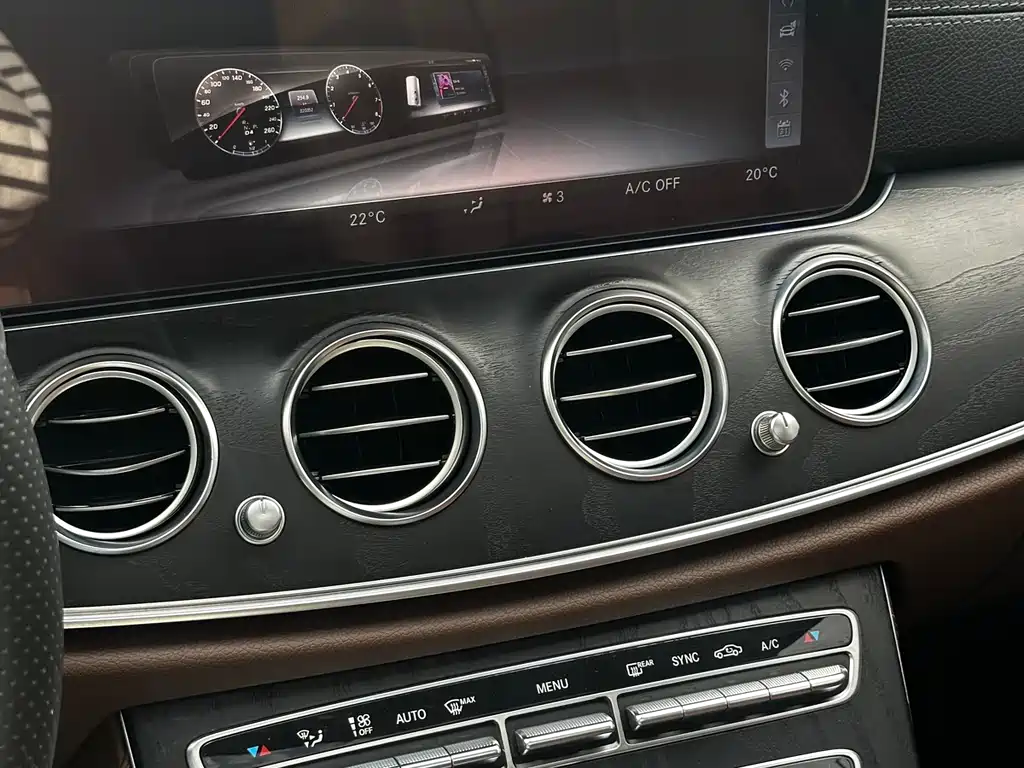 Mercedes-Benz E-Class 2018 facelift E 200 L sporty купить на сайте DeffCars
