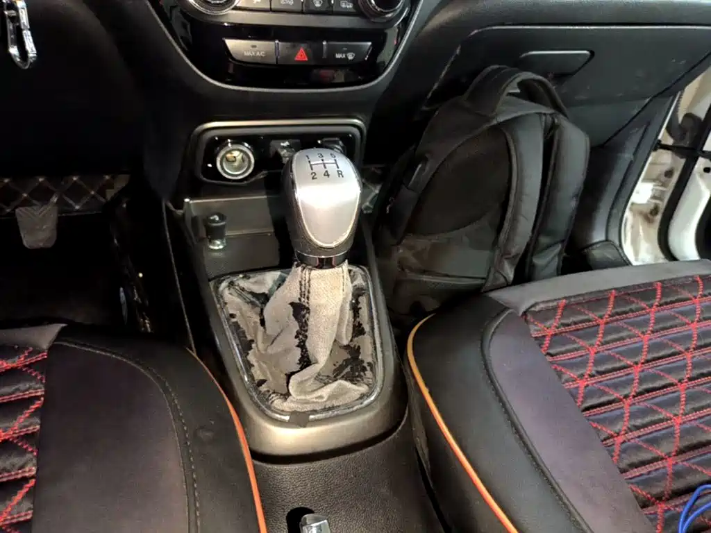 Changan CS15 2016 1.5L Manual Deluxe Edition купить на сайте DeffCars