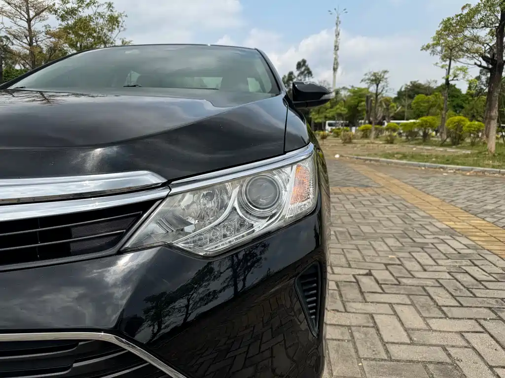 Camry 2016 2.0G 10th Anniversary Leading Edition купить на сайте DeffCars