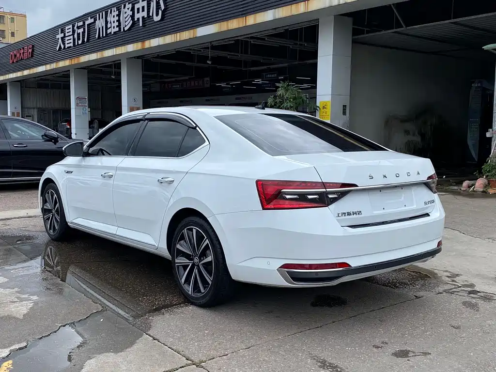 Superb 2022 TSI280 DSG Exclusive Edition купить на сайте DeffCars