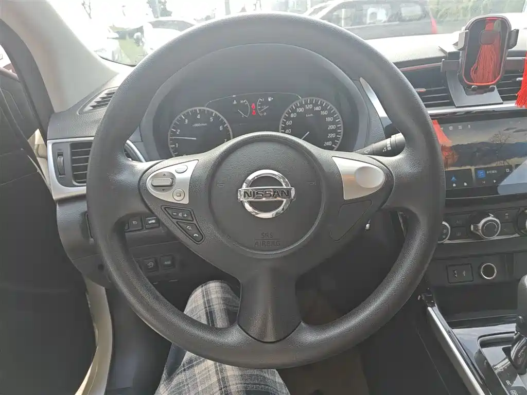 Sylphy 2021 Classic 1.6XL CVT Deluxe Edition купить на сайте DeffCars