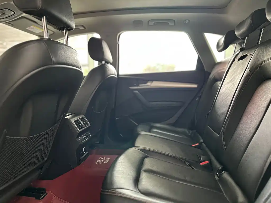 Audi Q5L 2020 40 TFSI Honorable and Enterprising купить на сайте DeffCars