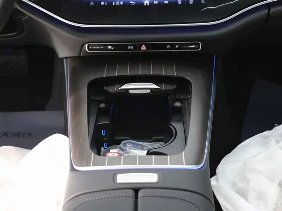 Mercedes-Benz E-Class 2026 E 300 L Luxury Model купить на сайте DeffCars