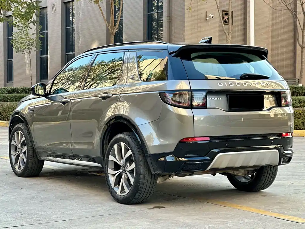 Discovery Sports New Energy 2024 1.5T P300e plug-in electric hybrid version купить на сайте DeffCars