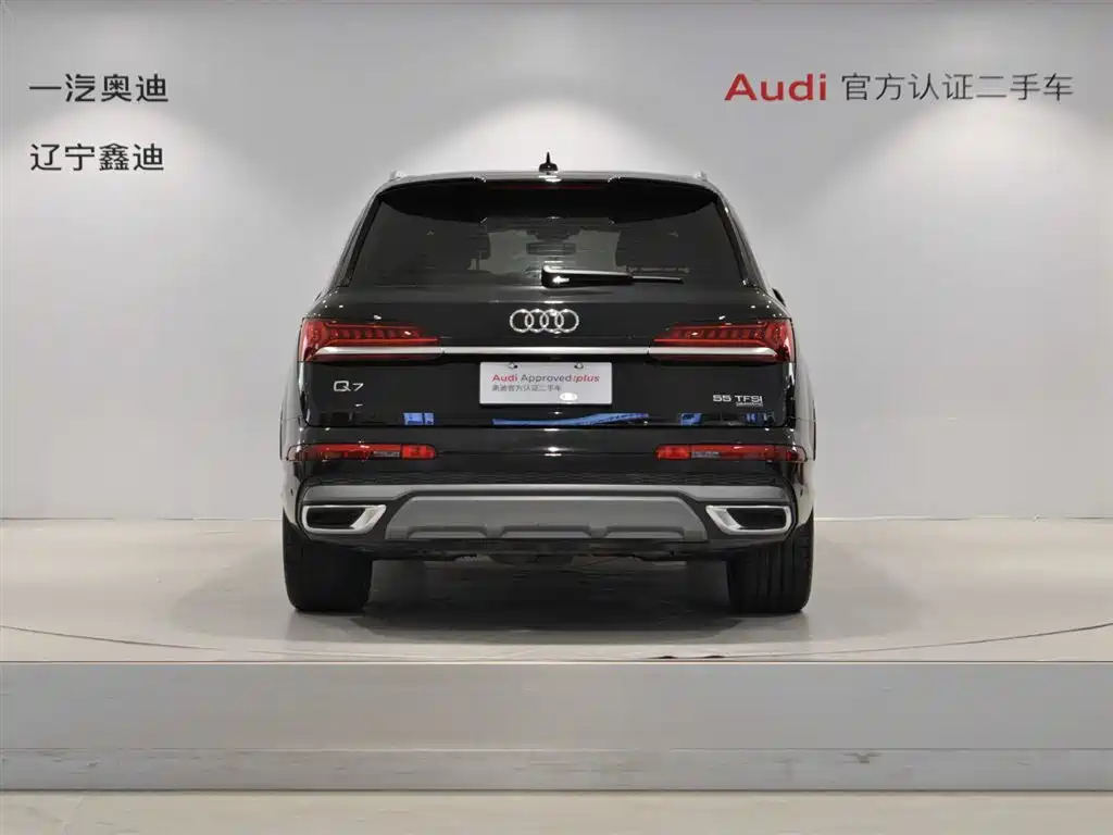 Audi Q7 2022 55 TFSI quattro S line sports купить на сайте DeffCars
