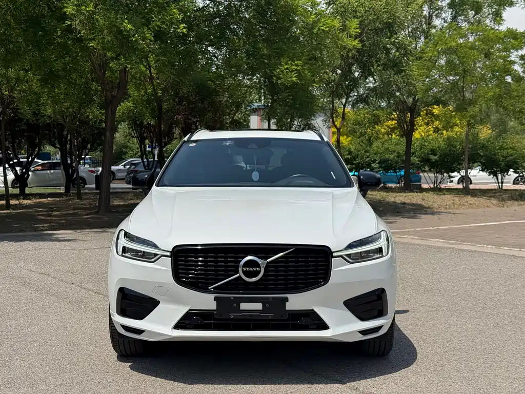 Volvo XC60 2021 T5 four-wheel drive Zhiyuan Sport Edition купить на сайте DeffCars