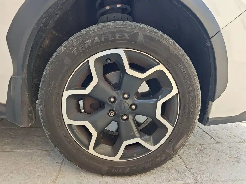 Subaru XV 2015 2.0i Deluxe Edition купить на сайте DeffCars