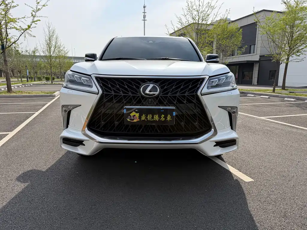 Lexus LX 2019 570 Peak Special Edition купить на сайте DeffCars