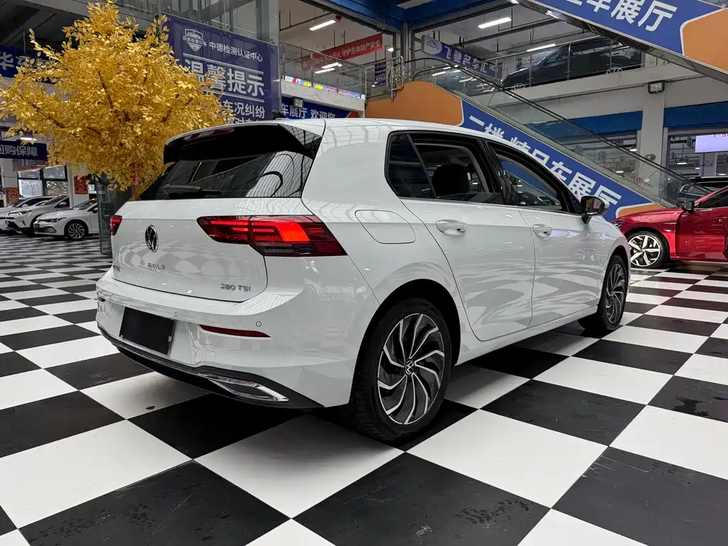 Golf 2023 280TSI DSG Pro купить на сайте DeffCars