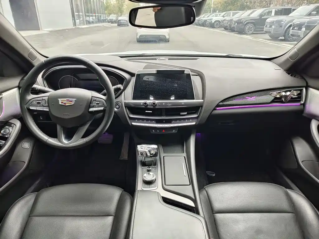 Cadillac CT5 2021 28T luxury model купить на сайте DeffCars