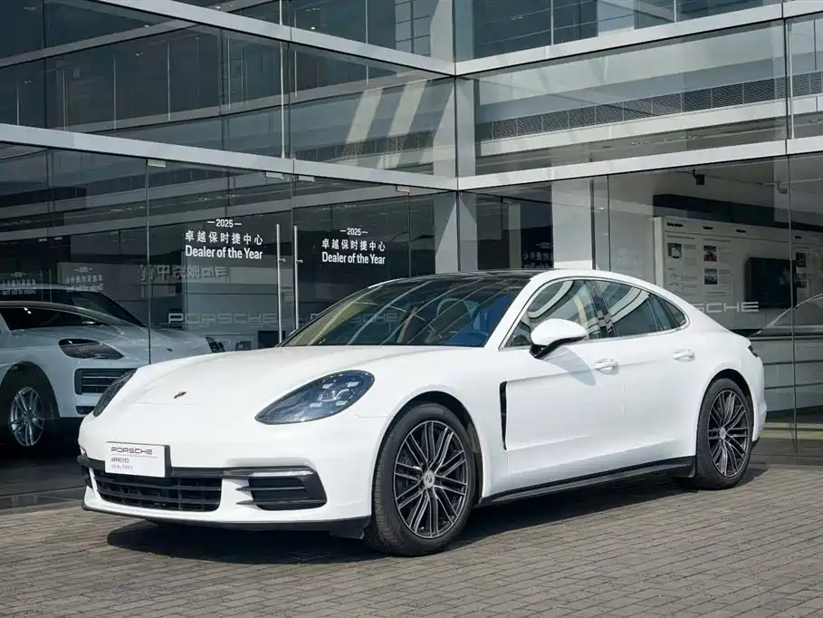 Panamera 2017 Panamera 3.0T купить на сайте DeffCars