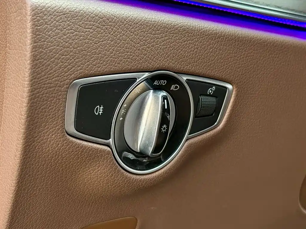 Mercedes-Benz E-Class 2020 facelift E 300 L fashionable model купить на сайте DeffCars
