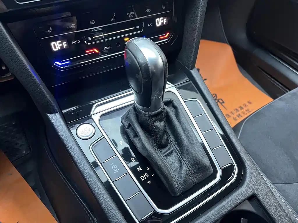 FAW-Volkswagen CC 2020 330TSI Huayan Edition National VI купить на сайте DeffCars