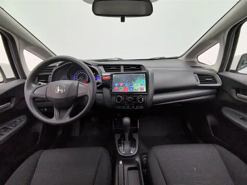 Fit 2016 1.5L LXS CVT Comfort Sunroof Edition купить на сайте DeffCars