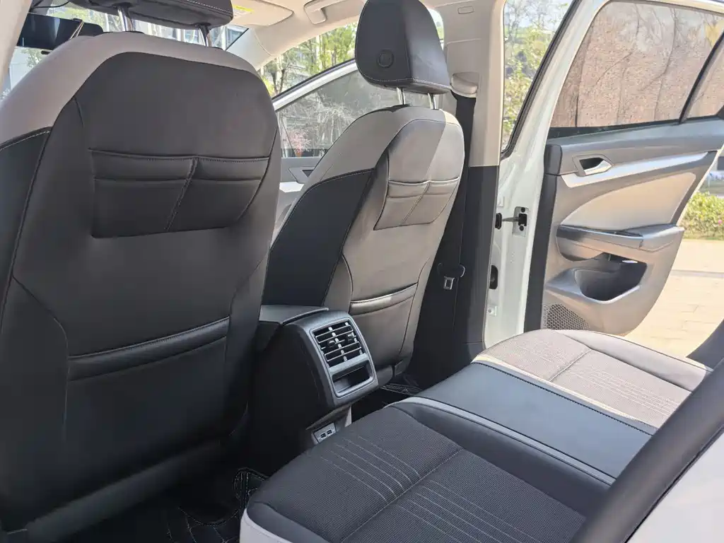 Golf 2023 280TSI DSG Pro купить на сайте DeffCars