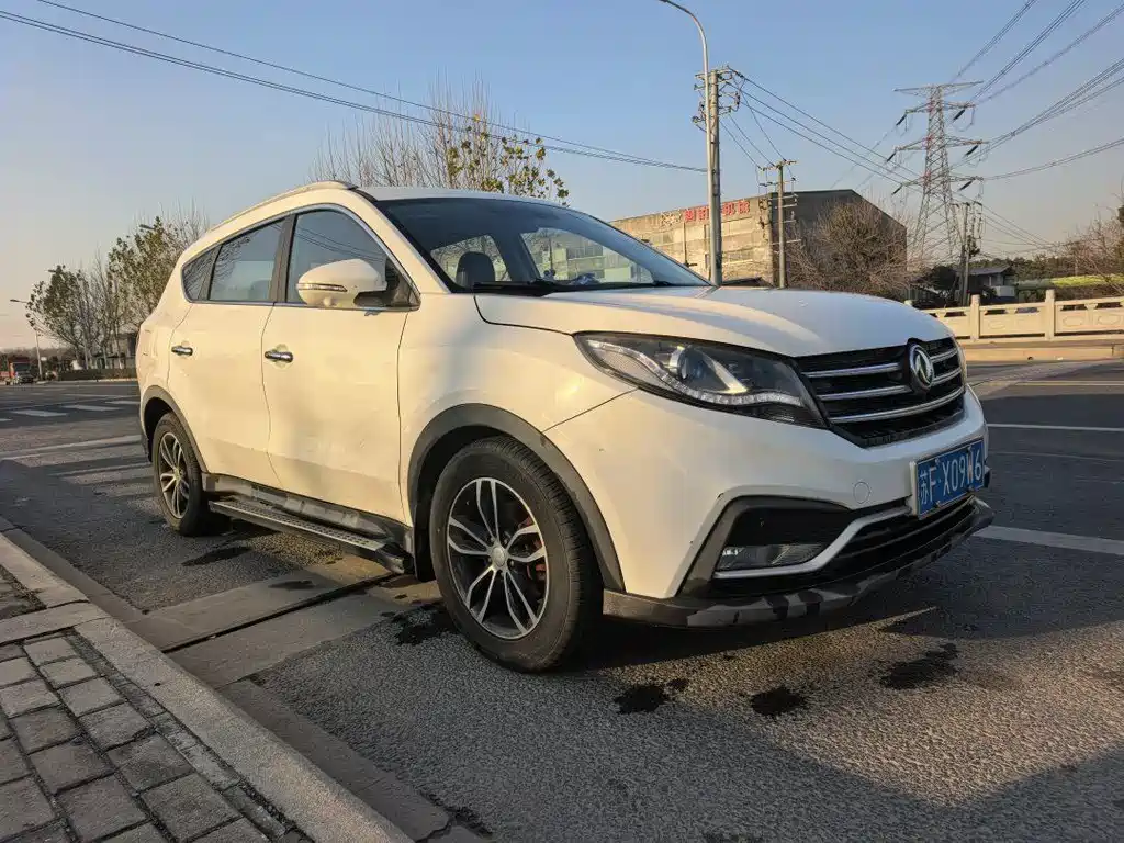 Fengguang 580 2018 1.5T CVT intelligent connected type купить на сайте DeffCars